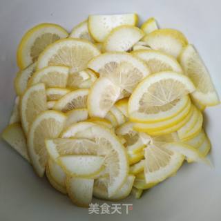 柠檬膏的做法步骤：2
