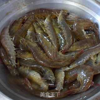 花椒炒虾的做法步骤：2