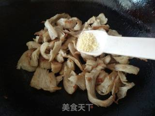 孜然面筋的做法步骤：7