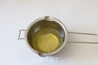 红糖桂圆戚风蛋糕的做法步骤：8