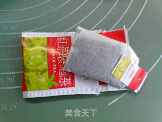 玫瑰奶茶的做法步骤：2