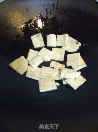 荷兰豆炒肉条的做法步骤：4