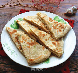 五香葱油饼的做法步骤：10