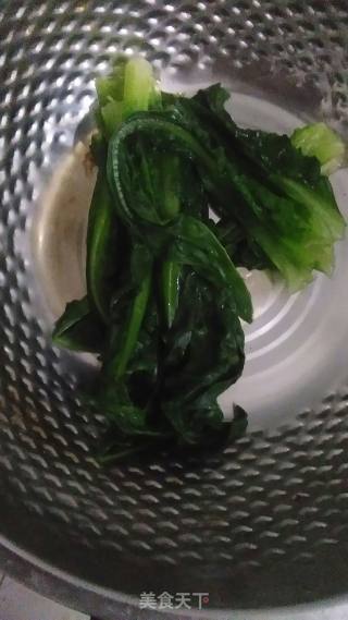 凉拌香麦菜的做法步骤：2