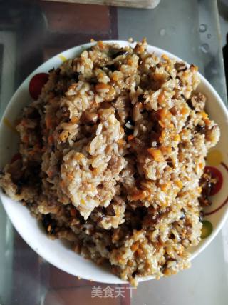 香菇肉丁烧麦的做法步骤：7