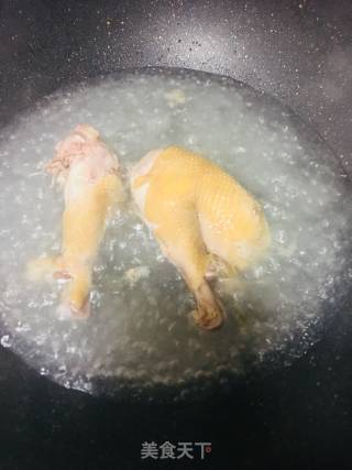 剩烧鸡秒变清口小凉菜的做法步骤：1