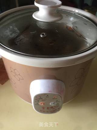 生熟地花生扇骨汤的做法步骤：5
