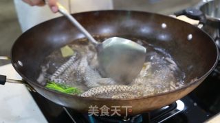 芥辣凉拌鱼皮的做法步骤：3