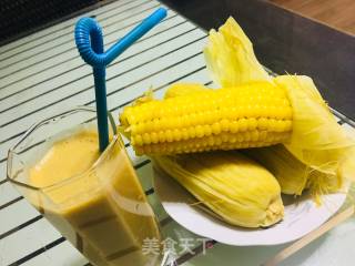 香蕉黄桃奶昔的做法步骤：5