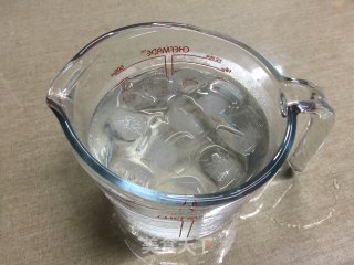 南瓜蜜豆吐司的做法步骤：2