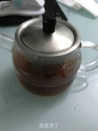 养胃红枣奶茶的做法步骤：2