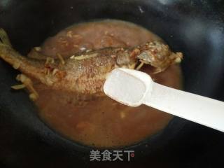 红烧黄鱼的做法步骤：9