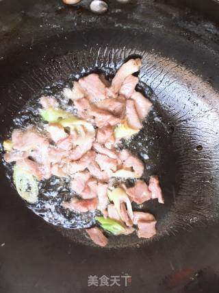 豆角炒肉的做法步骤：6