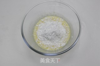 红丝绒旋风蛋糕卷的做法步骤：3