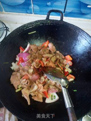 芙蓉孜然牛肉的做法步骤：7
