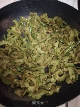 干煸酿瓜的做法步骤：3