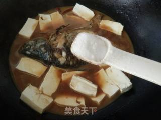鲫鱼炖豆腐的做法步骤：8