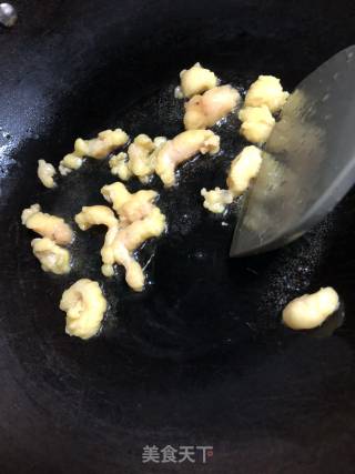 【兔子爱厨房】清炒竹笋的做法步骤：3