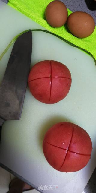 西红柿鸡蛋葱油饼的做法步骤：2
