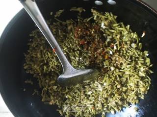 辣炒菱角藤的做法步骤：5