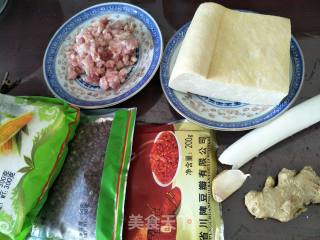 麻婆豆腐的做法步骤：1