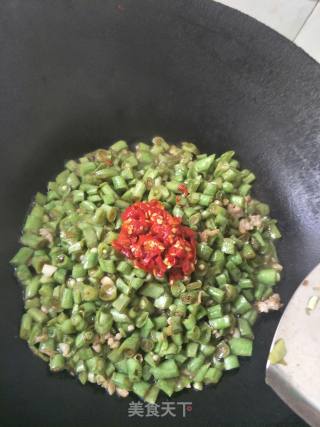 剁椒豇豆末的做法步骤：3