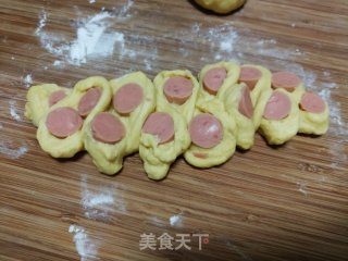 南瓜热狗面包的做法步骤：10