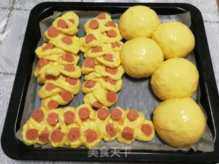 南瓜热狗面包的做法步骤：12