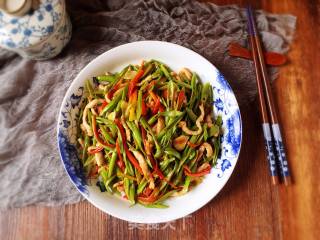 双色空心菜茎炒肉丝的做法步骤：11