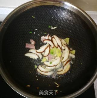 #下饭菜#～香菇炒土豆片的做法步骤：4