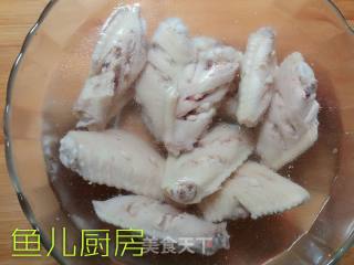 金沙鸡翅凤爪──“鱼儿厨房”私房菜的做法步骤：6