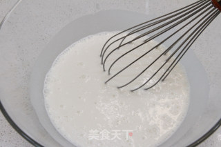 肉松麻薯蛋黄酥的做法步骤：4