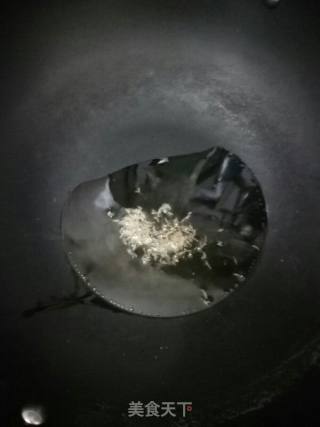 下饭菜_面筋炒青椒的做法步骤：3