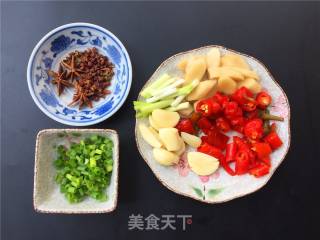 飘香啤酒鸭的做法步骤：3