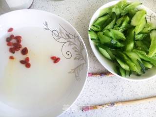凉拌黄瓜的做法步骤：4