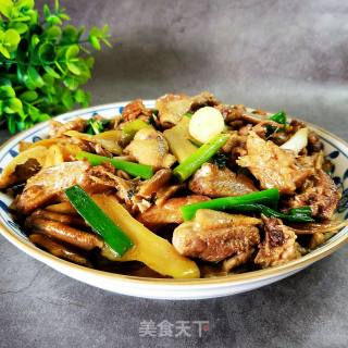 仔姜焖仔鸭的做法步骤：8