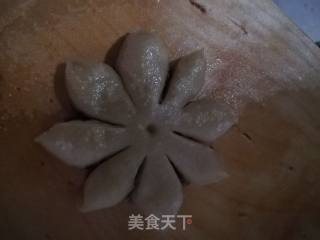 八瓣酥饼的做法步骤：9