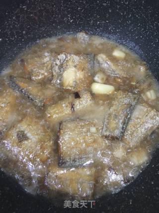 下饭菜——红烧带鱼的做法步骤：6