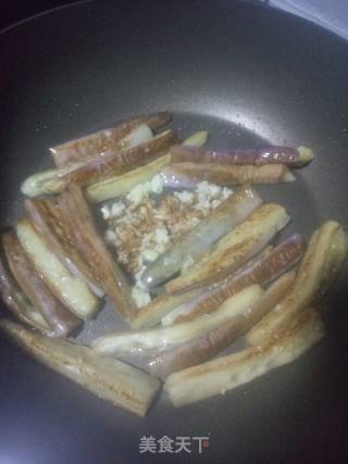鸡蛋茄子煎的做法步骤：1