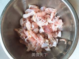 咖喱鸡肉饭的做法步骤：2