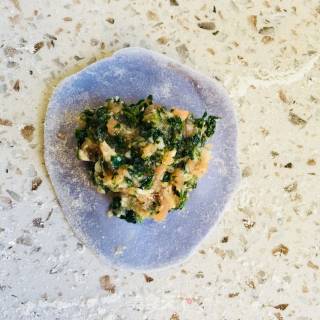 蝶豆花色荠菜饺子的做法步骤：6