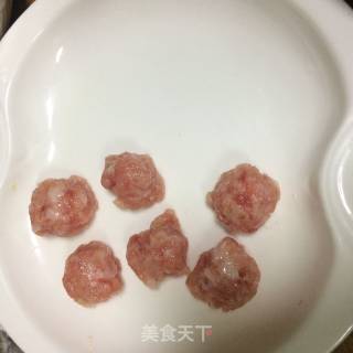 萝卜丝肉丸汤的做法步骤：2