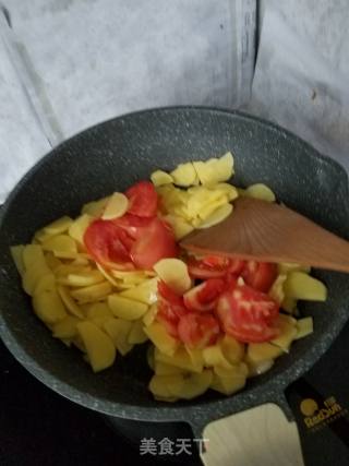 番茄土豆片的做法步骤：4