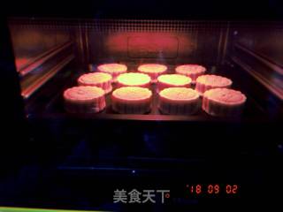 五仁月饼的做法步骤：12