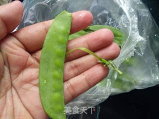 荷兰豆胡萝卜炒卤干的做法步骤：1