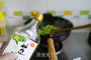 牛肉洋葱炒苦瓜的做法步骤：8
