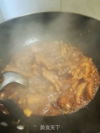 姬松茸鸡脚的做法步骤：5