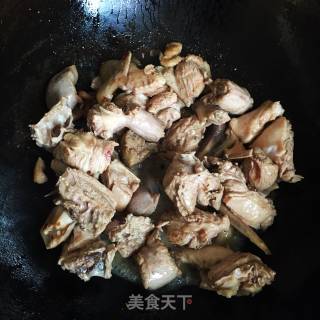 红烧鸭的做法步骤：3