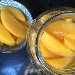 黄桃罐头的做法步骤：9
