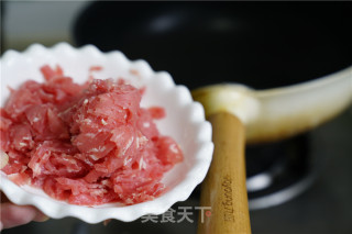 脆牛肉丝瓜毛豆的做法步骤：5